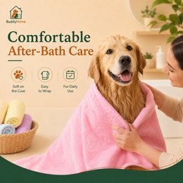Quick-Dry Absorbent Pet Bath Towel with Soft Fiber Fabric and Convenient Wrap Design